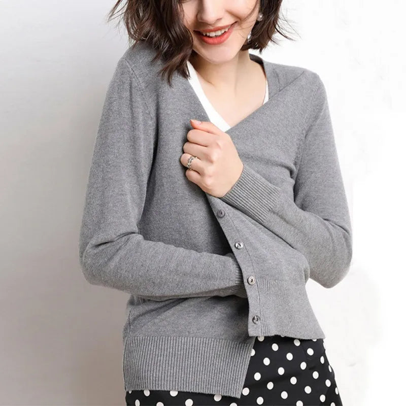 Men's Sweaters with Mock-Neck DesignsElegant Thin Comfortable Cozy Stylish Solid Color V-Neck Long Sleeve Knitted Sweater