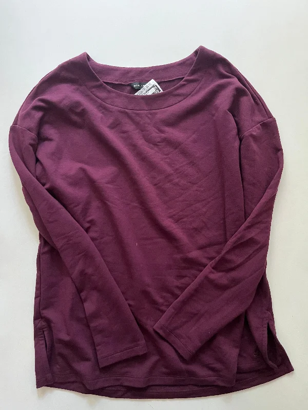 Men's Hoodies with Relaxed FitsSweatshirt Crewneck By Banana Republic O In Wine, Size: M Men's Hoodies with Relaxed FitsSweatshirt Crewneck By Banana Republic O In Wine, Size: M