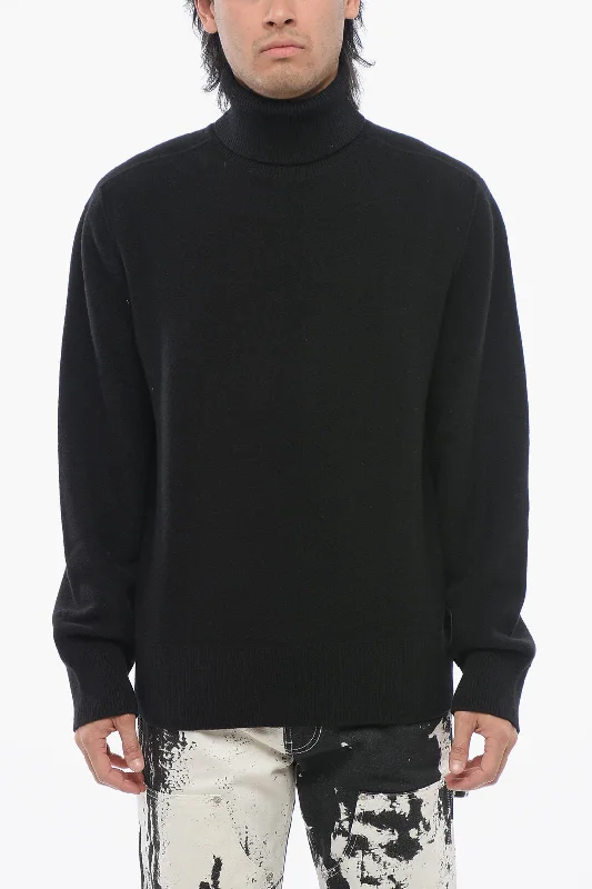 Men's Sweaters with Elastic WaistbandsBurberry Cashmere-Blended Pullover With Turtleneck