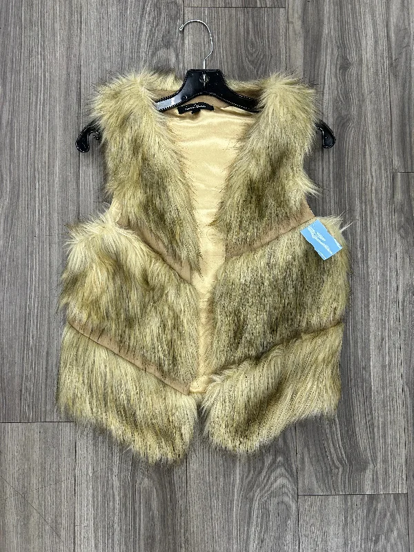 Men's Coats with Relaxed FitsVest Faux Fur & Sherpa By Love Tree In Tan, Size: S