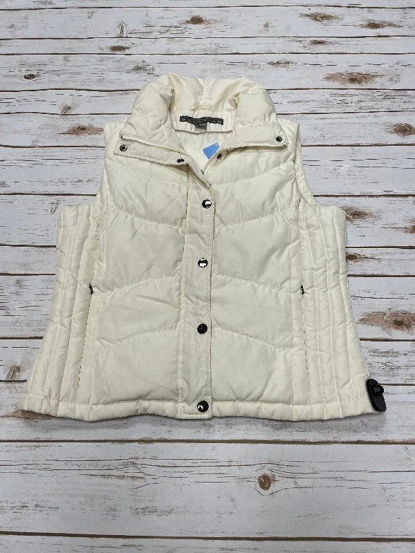Men's Coats with Contrast StitchingVest Puffer & Quilted By Kenneth Cole Reaction In Cream, Size: L Men's Coats with Contrast StitchingVest Puffer & Quilted By Kenneth Cole Reaction In Cream, Size: L