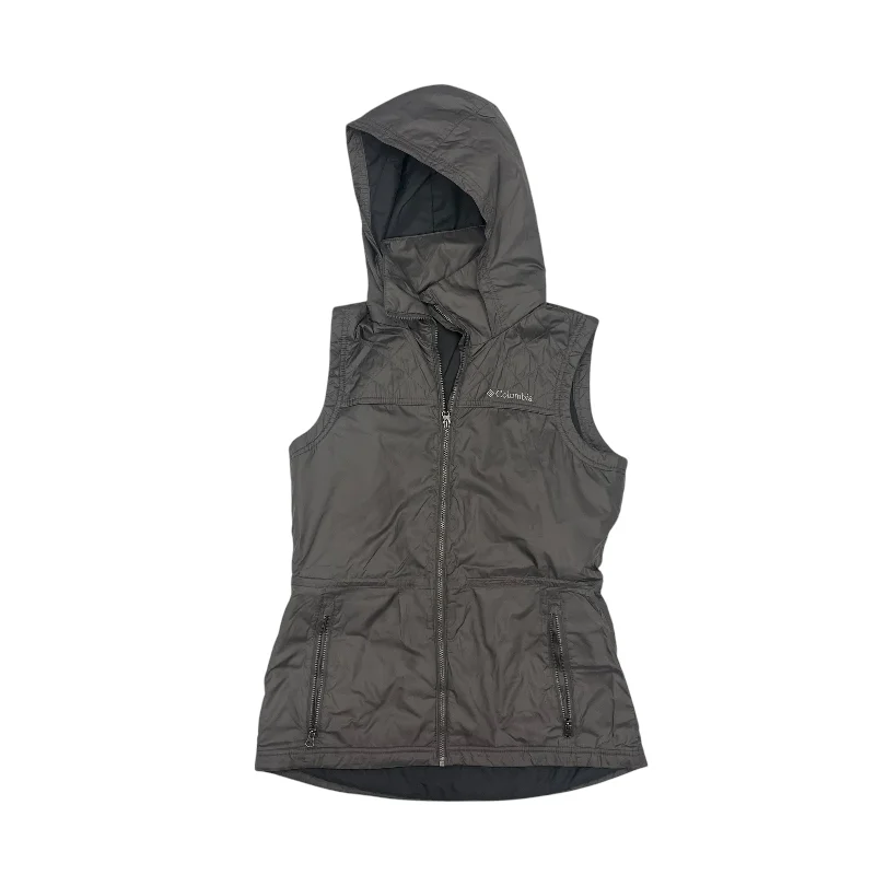 Men's Coats for SkiingVest Puffer & Quilted By Columbia In Grey, Size:S