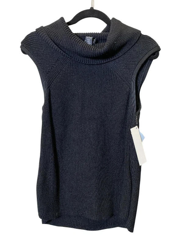 Men's Coats with Embroidered DetailsVest Other By White House Black Market In Black, Size: M Men's Coats with Embroidered DetailsVest Other By White House Black Market In Black, Size: M