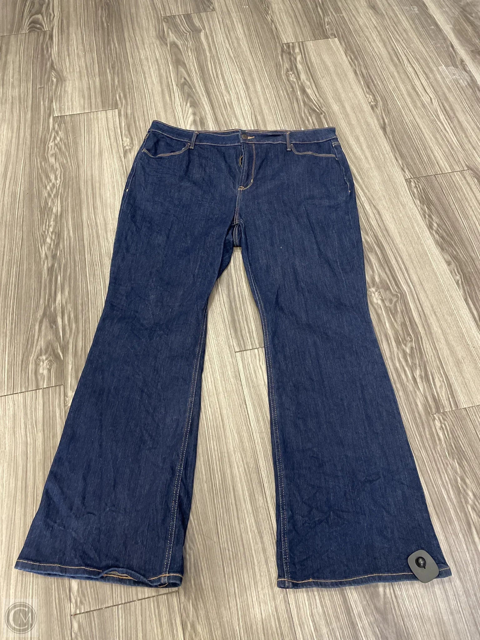Modern Ripped and Distressed Men's JeansJeans Flared By Old Navy In Navy, Size: 18