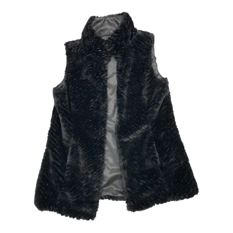 Men's Coats with ButtonsVest Faux Fur & Sherpa By White House Black Market In Black, Size: M Men's Coats with ButtonsVest Faux Fur & Sherpa By White House Black Market In Black, Size: M