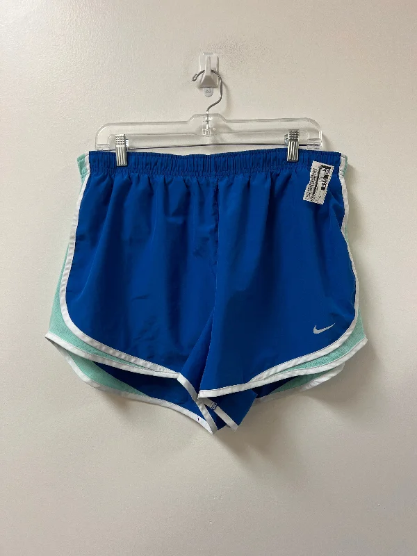 Tailored and Dressy Men's Short PantsAthletic Shorts By Nike In Blue, Size: 1x