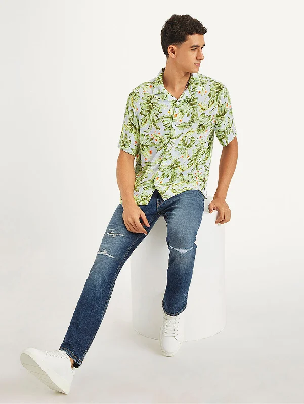 Men's Checkered Shirts for a Retro FeelMen's Tropical Relaxed Fit Camp Shirt