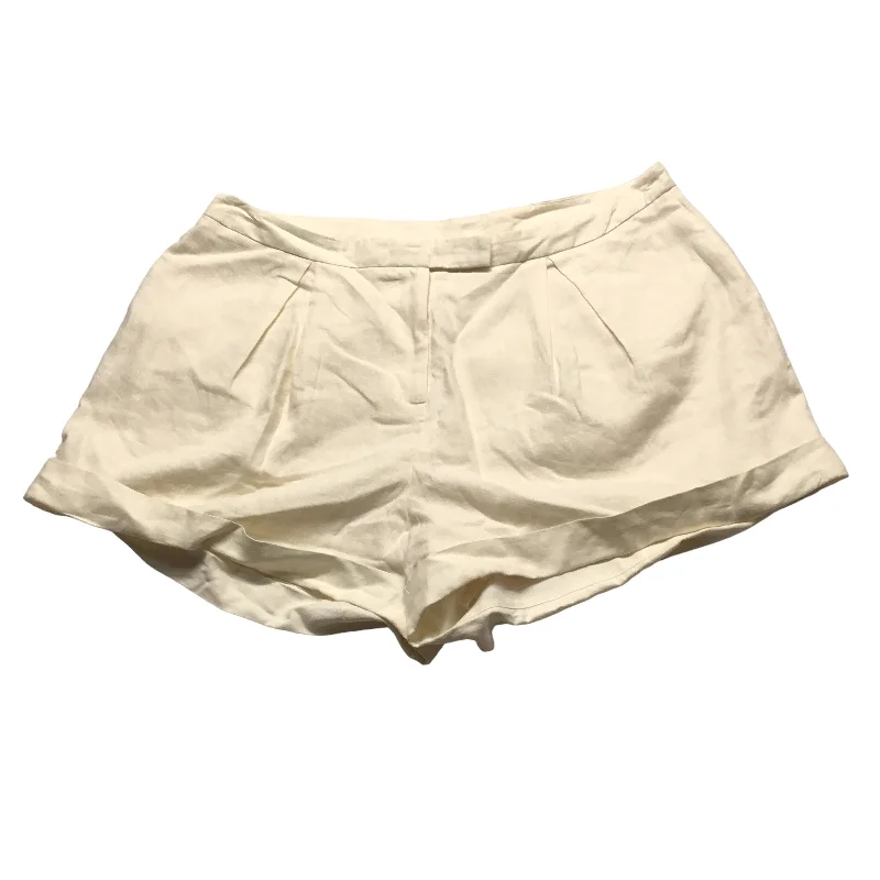 Tailored Men's Chino ShortsCream Shorts Forever 21, Size 1x
