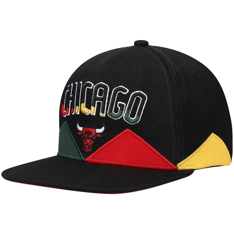 Kids' Baseball Caps with LogosMitchell & Ness Nba Bhm Crown Snapback Bulls (Black)