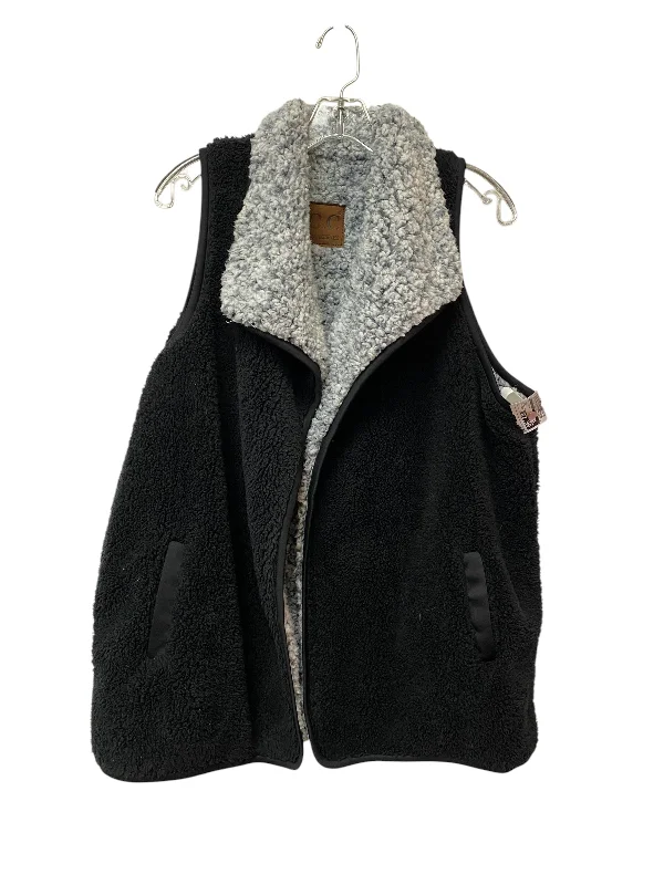 Men's Coats for Every OccasionVest Fleece By Cc In Black, Size: Osfm