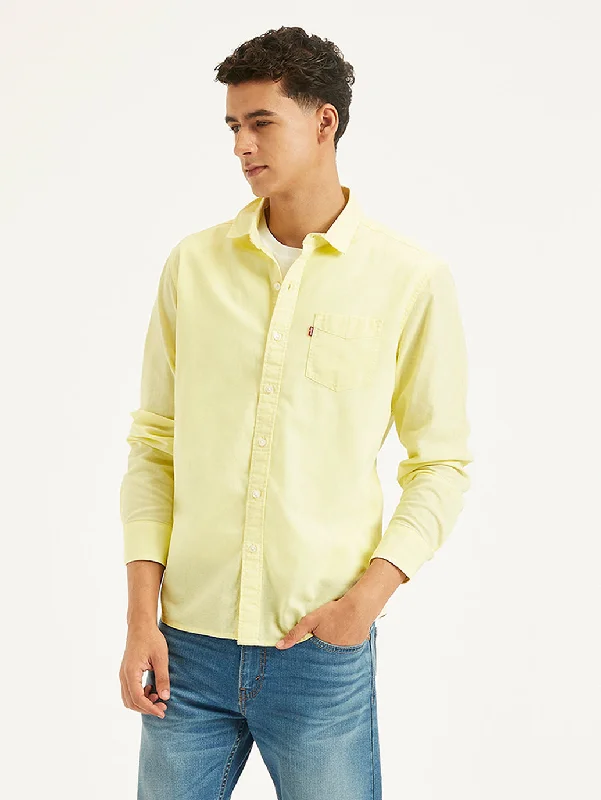 Men's Graphic Print T-Shirts for a Statement LookMen's Solid Regular Fit Shirt