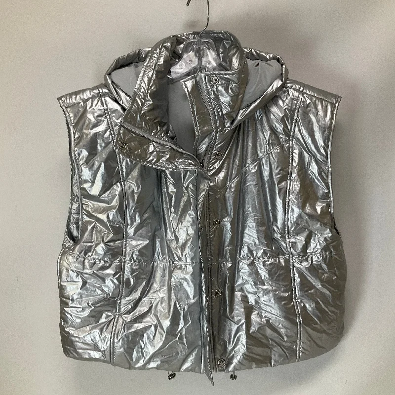 Men's Coats for WorkVest Puffer & Quilted By Daily Practice By Anthropologie In Silver, Size: L