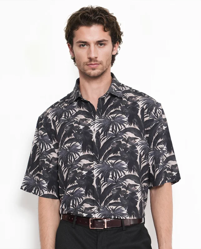 Men's Tennis Shirts for Court ComfortRare Rabbit Men's Sabel Black Viscose Fabric Short Sleeves Boxy Fit Tropical Print Shirt Men's Tennis Shirts for Court ComfortRare Rabbit Men's Sabel Black Viscose Fabric Short Sleeves Boxy Fit Tropical Print Shirt