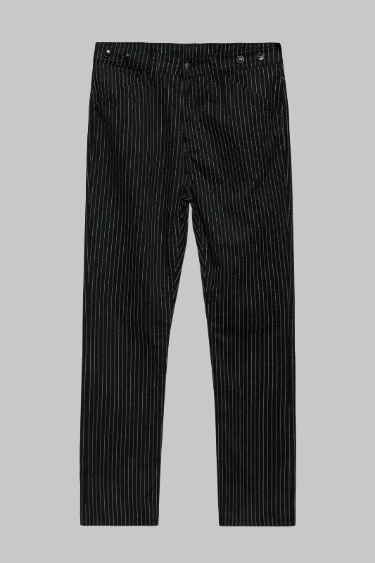 Comfortable Fisherman HatsPinstripe Worker Trousers