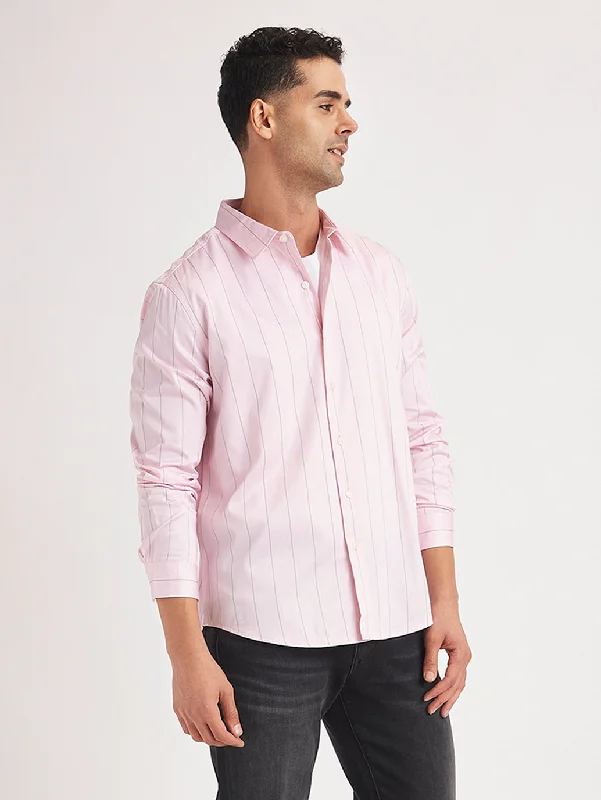 Men's Patterned Dress Shirts for a Unique TwistMen's Striped Slim Fit Shirt