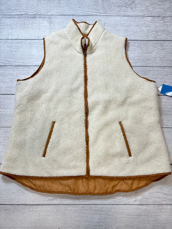 Men's Coats for Outdoor ActivitiesVest Fleece By Old Navy In White, Size: 3x