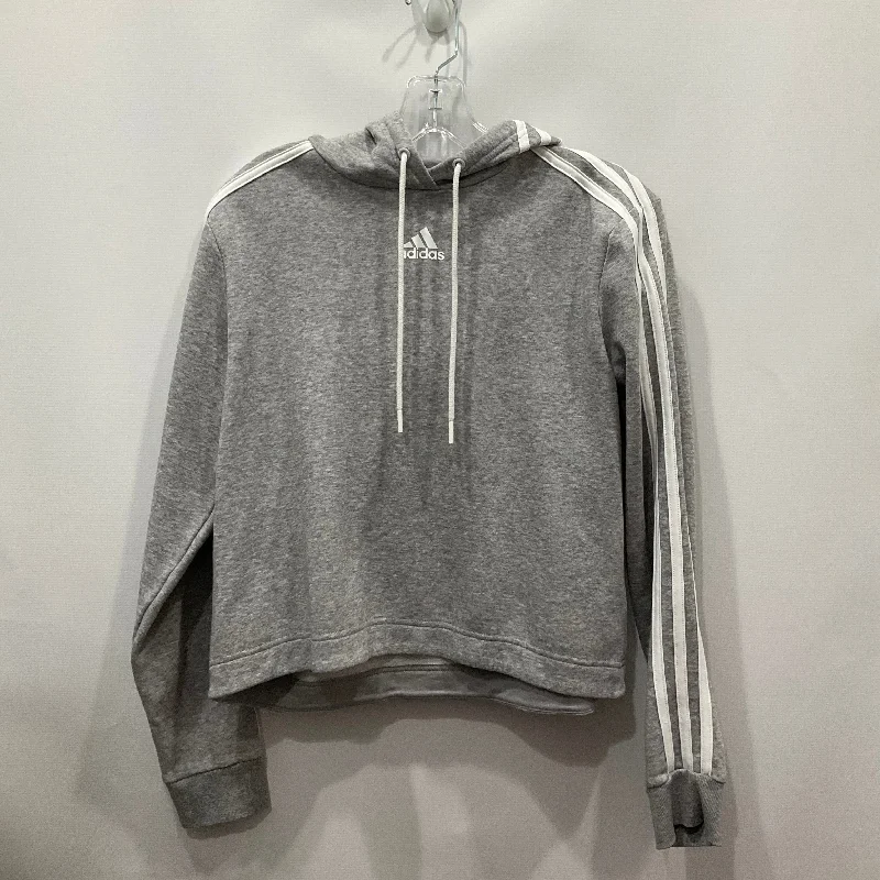 Men's Hoodies with InsulationGrey Athletic Sweatshirt Hoodie Crewneck Adidas, Size M Men's Hoodies with InsulationGrey Athletic Sweatshirt Hoodie Crewneck Adidas, Size M