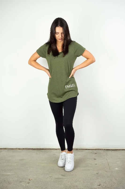 Men's Shirts for HikingLEILANI TEE ARMY