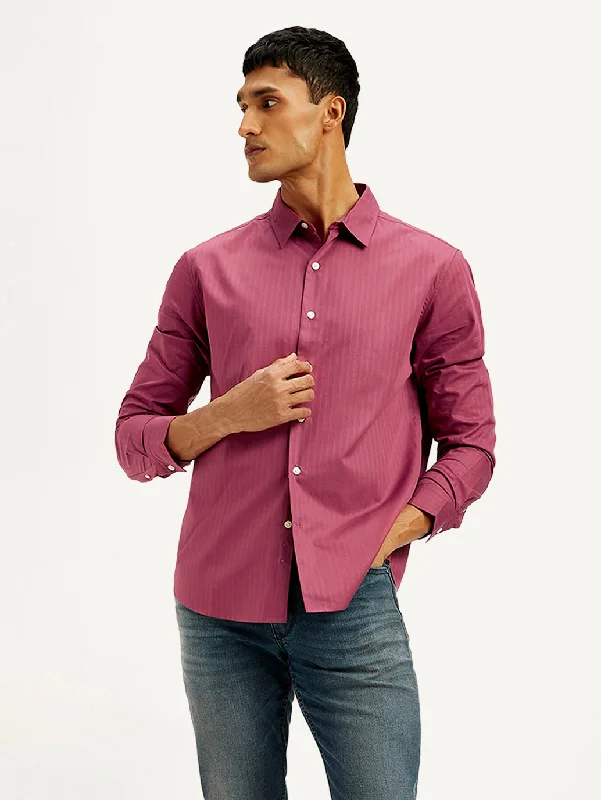 Men's Rugby Shirts for a Sporty LookMen's Striped Slim Fit Shirt