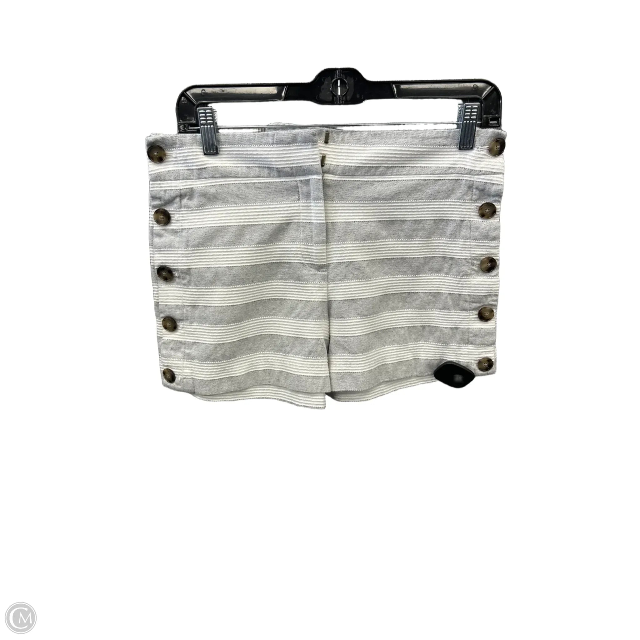 Fast-Drying and Water-Resistant Men's Swim ShortsShorts By Loft In Grey & White, Size: 4p Fast-Drying and Water-Resistant Men's Swim ShortsShorts By Loft In Grey & White, Size: 4p