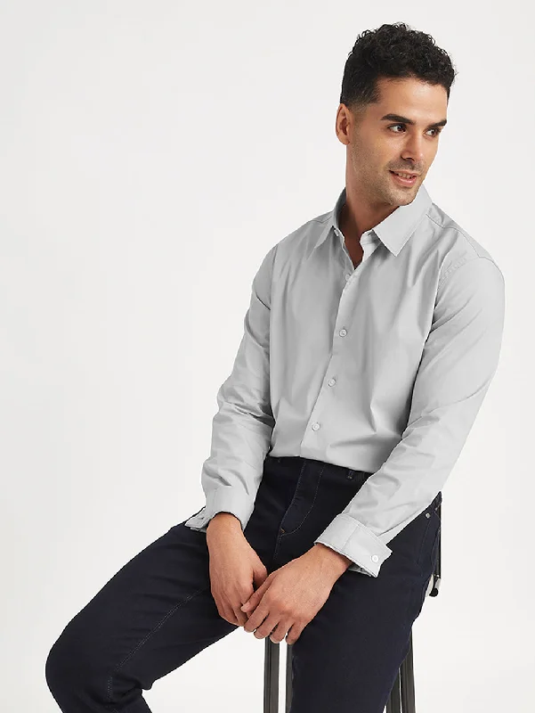 Men's Scoop Neck T-Shirts for a Relaxed FeelMen's Solid Slim Fit Shirt