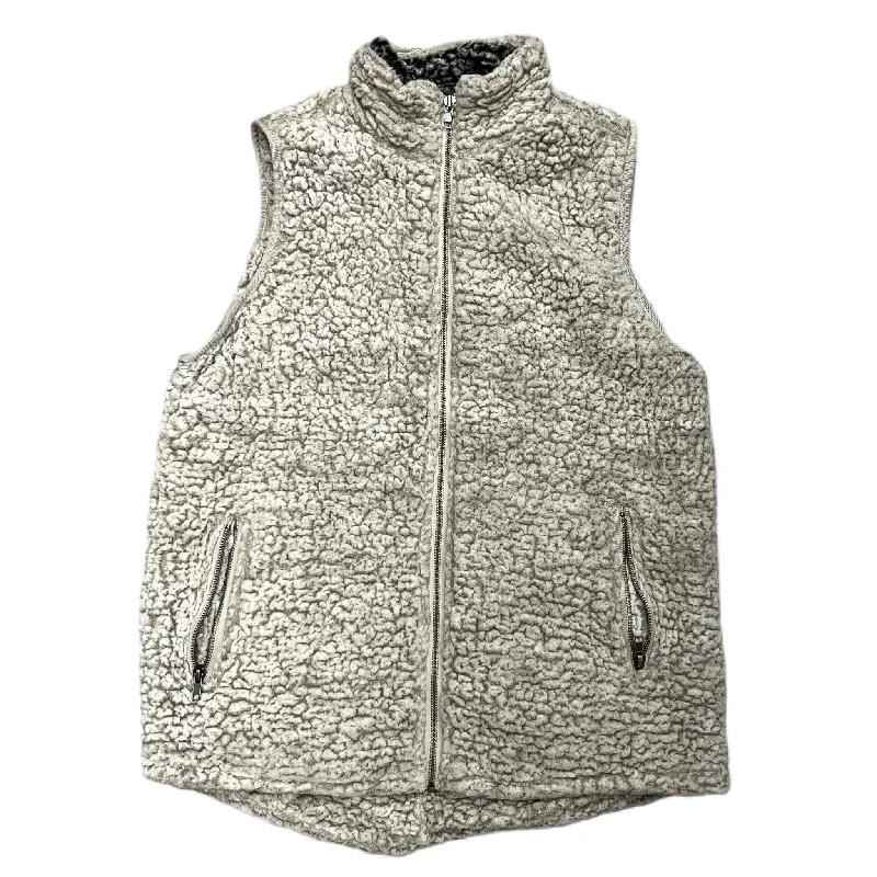 Men's Coats with Reflective StripesVest Faux Fur & Sherpa By Thread And Supply In Grey, Size: M Men's Coats with Reflective StripesVest Faux Fur & Sherpa By Thread And Supply In Grey, Size: M