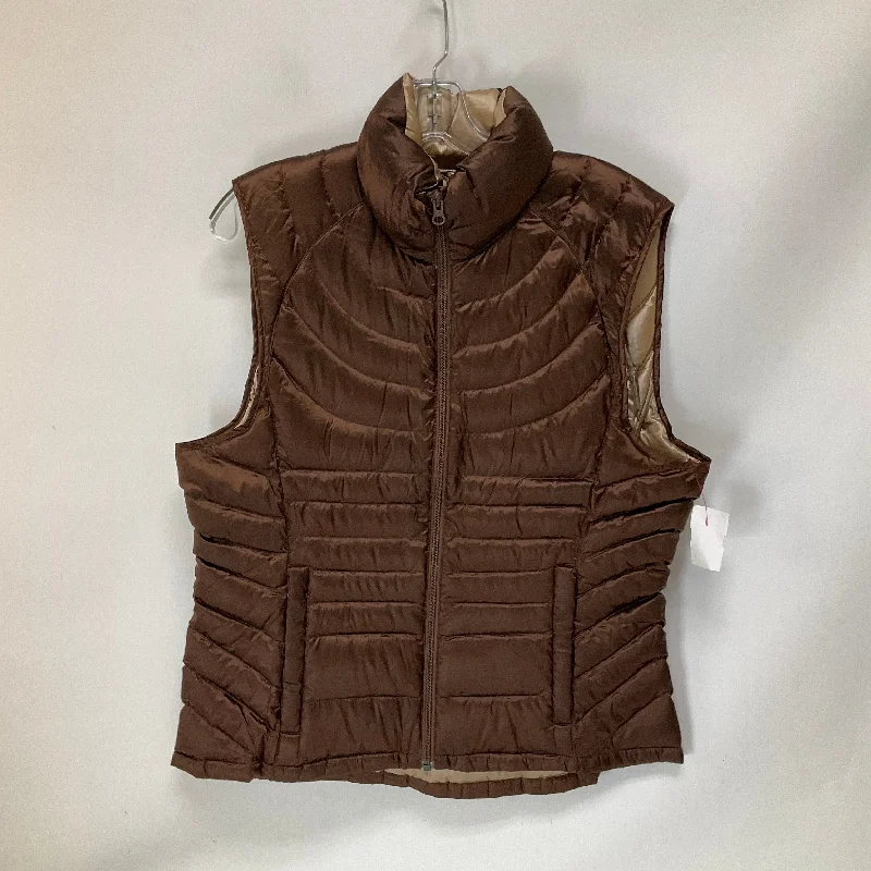 Men's Coats for WorkVest Puffer & Quilted By Bernardo In Bronze, Size: L