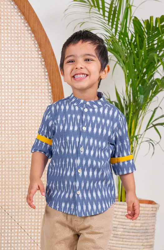 Men's Performance Shirts for Active LifestylesBoy Ikkat Shirt - Blue