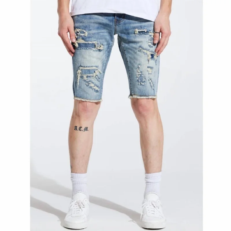 Relaxed Men's Casual ShortsDistressed Darleen Shorts In Light Wash