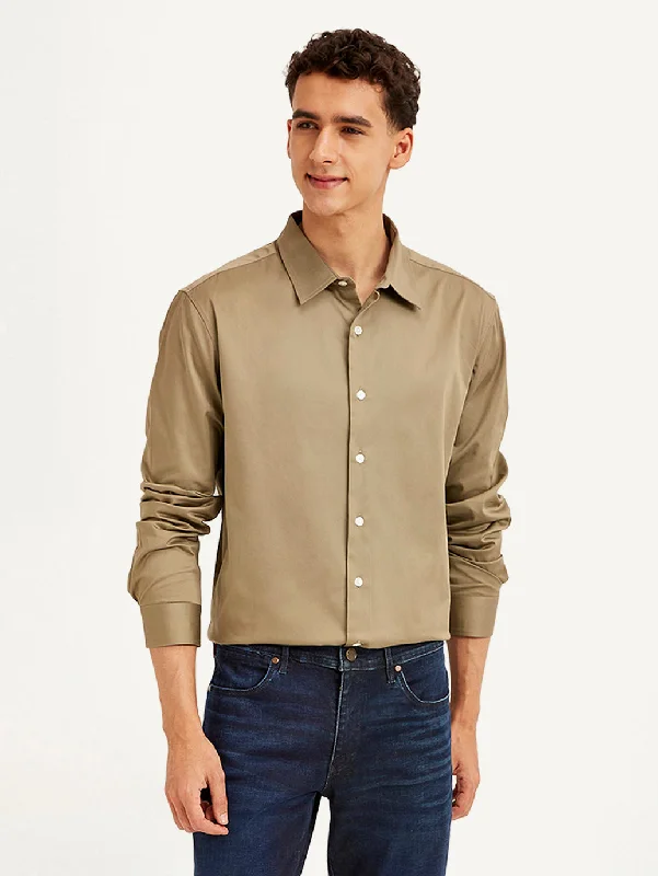 Men's Tennis Shirts for Court ComfortMen's Solid Slim Fit Shirt