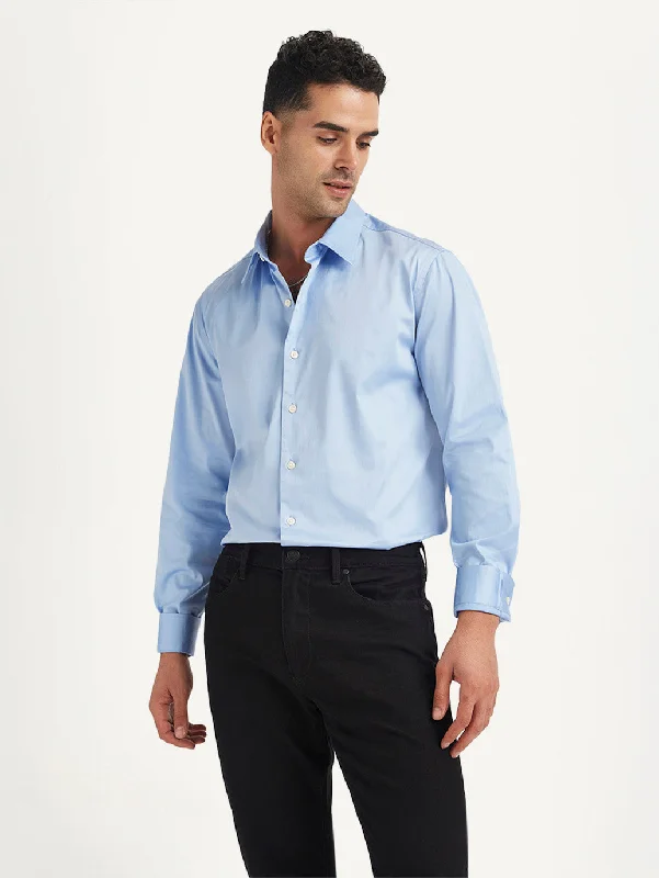 Men's Striped Long-Sleeve Shirts for a Maritime FeelMen's Solid Slim Fit Shirt