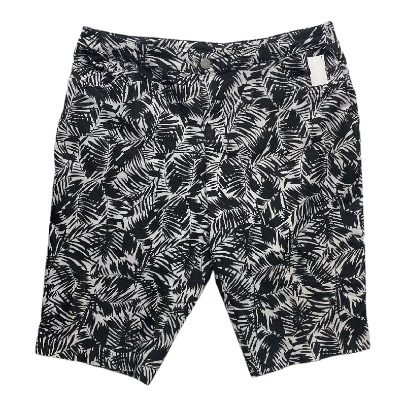 Oversized Men's Loungewear ShortsBlack & White Shorts Cj Banks, Size 22w