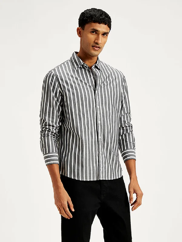 Men's Custom Dress Shirts for a Personalized FitMen's Striped Slim Fit Shirt