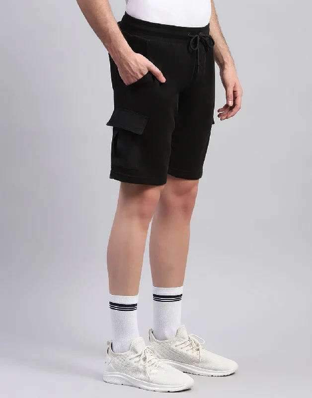 Men Black Solid Regular Fit Short