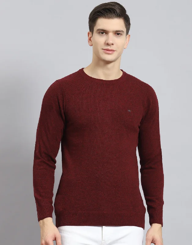 Men Maroon Solid Round Neck Full Sleeve Sweater