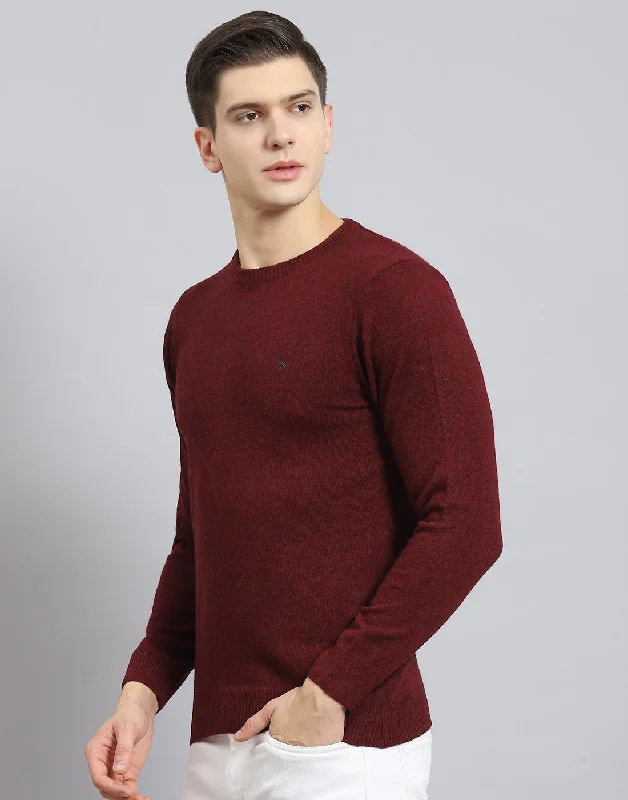 Men Maroon Solid Round Neck Full Sleeve Sweater