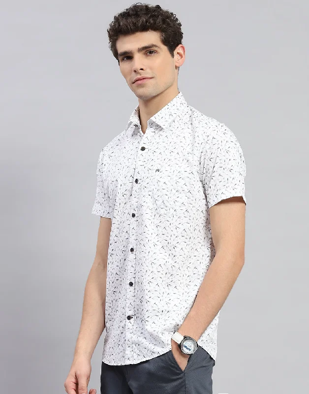 Men Off White Printed Collar Neck Half Sleeve Shirt