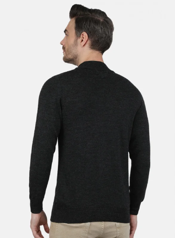 Men Grey Solid Pullover