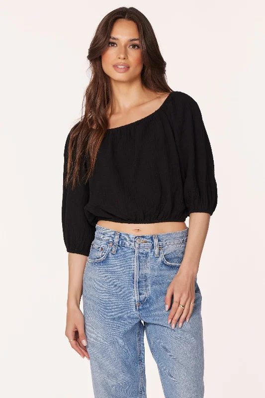 BOATNECK SHIRRED 3/4 SLEEVE TOP