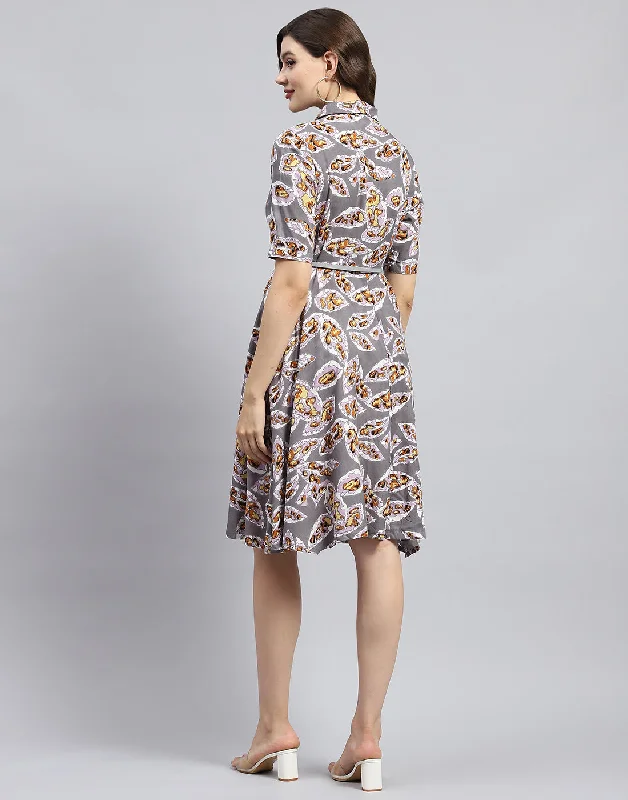 Women Grey Printed Collar Half Sleeve Dress