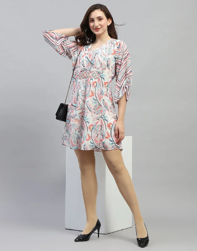 Women Off White Printed V Neck 3/4 Sleeve Dress