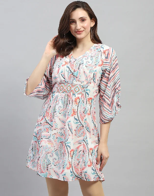 Women Off White Printed V Neck 3/4 Sleeve Dress