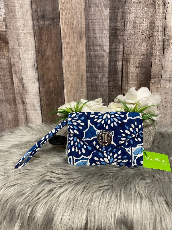 Clutch Vera Bradley, Size Small