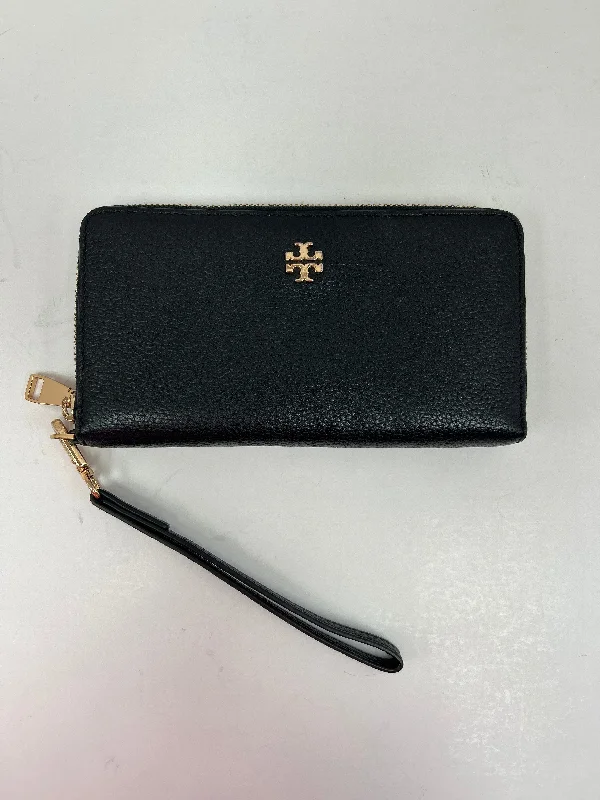 Wallet Designer By Tory Burch  Size: Large