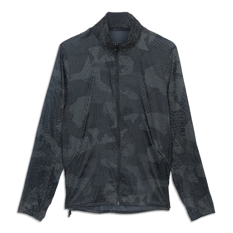 Men's Coats with Ripstop FabricActiva Jacket - Resale